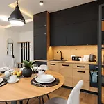 Prestige Z Dostępem Do Basenów,strefy Saun,jacuzzi - Pinea Pobierowo-sannel For Rent Apartament Pobierowo