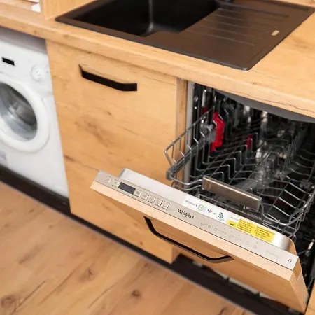 Apartman Prestige - W Cenie Dostep Do Basenow,strefy Saun,jacuzzi - Pinea Pobierowo-sannel For Rent