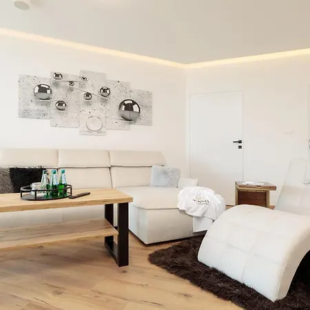 Prestige Z Dostepem Do Basenow,strefy Saun,jacuzzi - Pinea Pobierowo-sannel For Rent