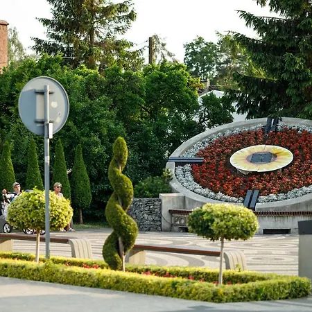 Prestige Z Dostępem Do Basenów,strefy Saun,jacuzzi - Pinea Pobierowo-sannel For Rent * Pobierowo