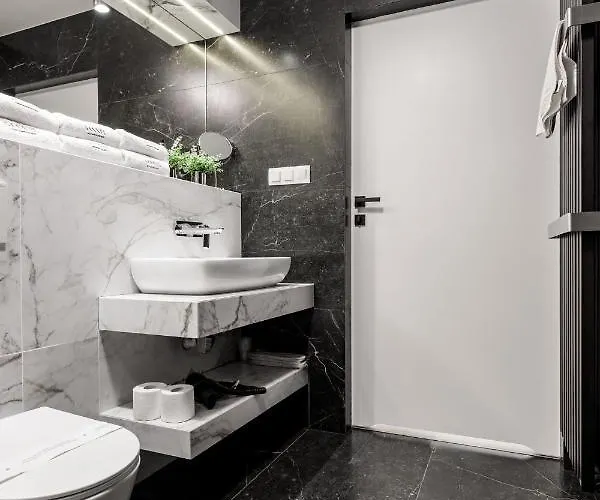 Prestige Z Dostępem Do Basenów,strefy Saun,jacuzzi - Pinea Pobierowo-sannel For Rent Pobierowo