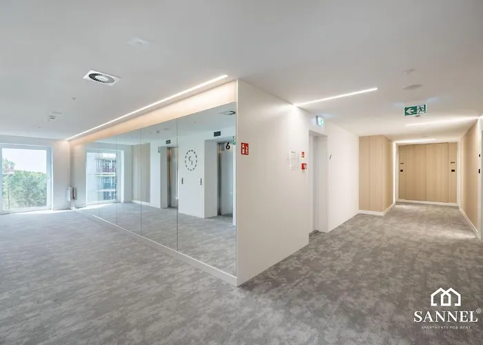 Prestige Z Dostępem Do Basenów,strefy Saun,jacuzzi - Pinea Pobierowo-sannel For Rent * Pobierowo